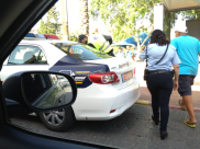  بالصور: الشرطة تعتقل قاصرا في شارع ييفت الرئيس دون إيضاح الأسباب 